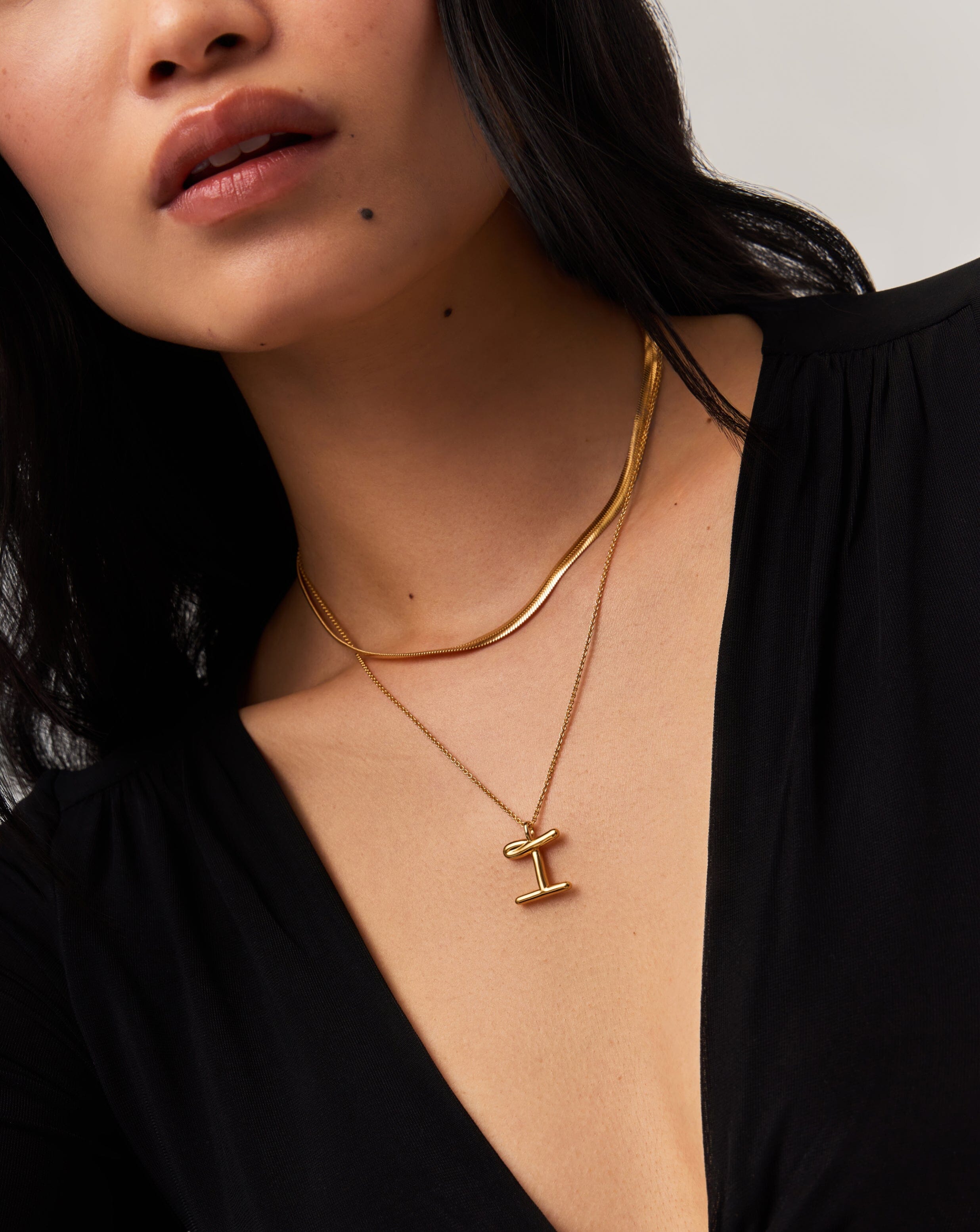 Curly Molten Initial Pendant Necklace - Initial I | 18ct Gold Plated Vermeil Necklaces Missoma 