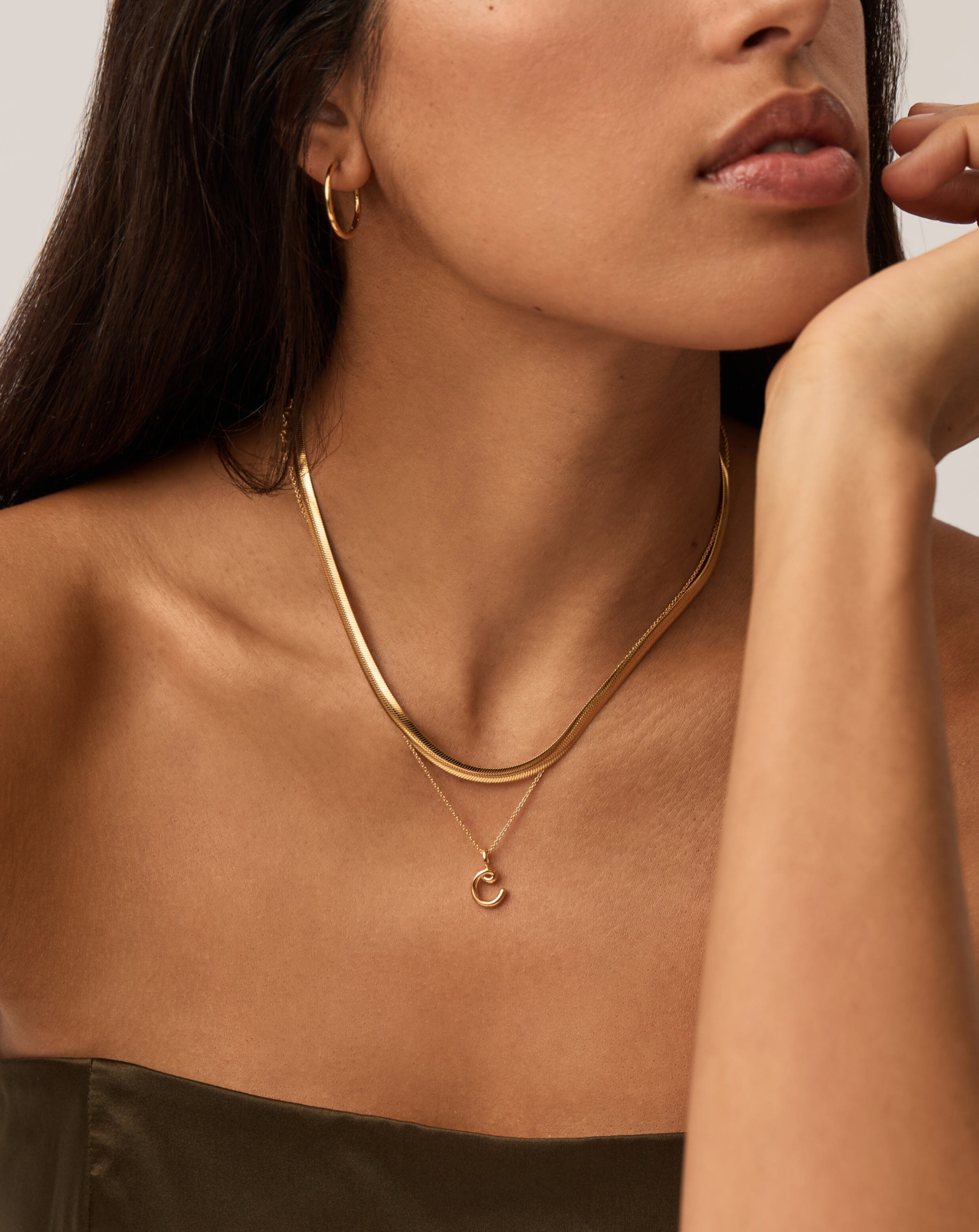 Curly Molten Mini Initial Necklace - C | 18ct Gold Vermeil Necklaces Missoma 