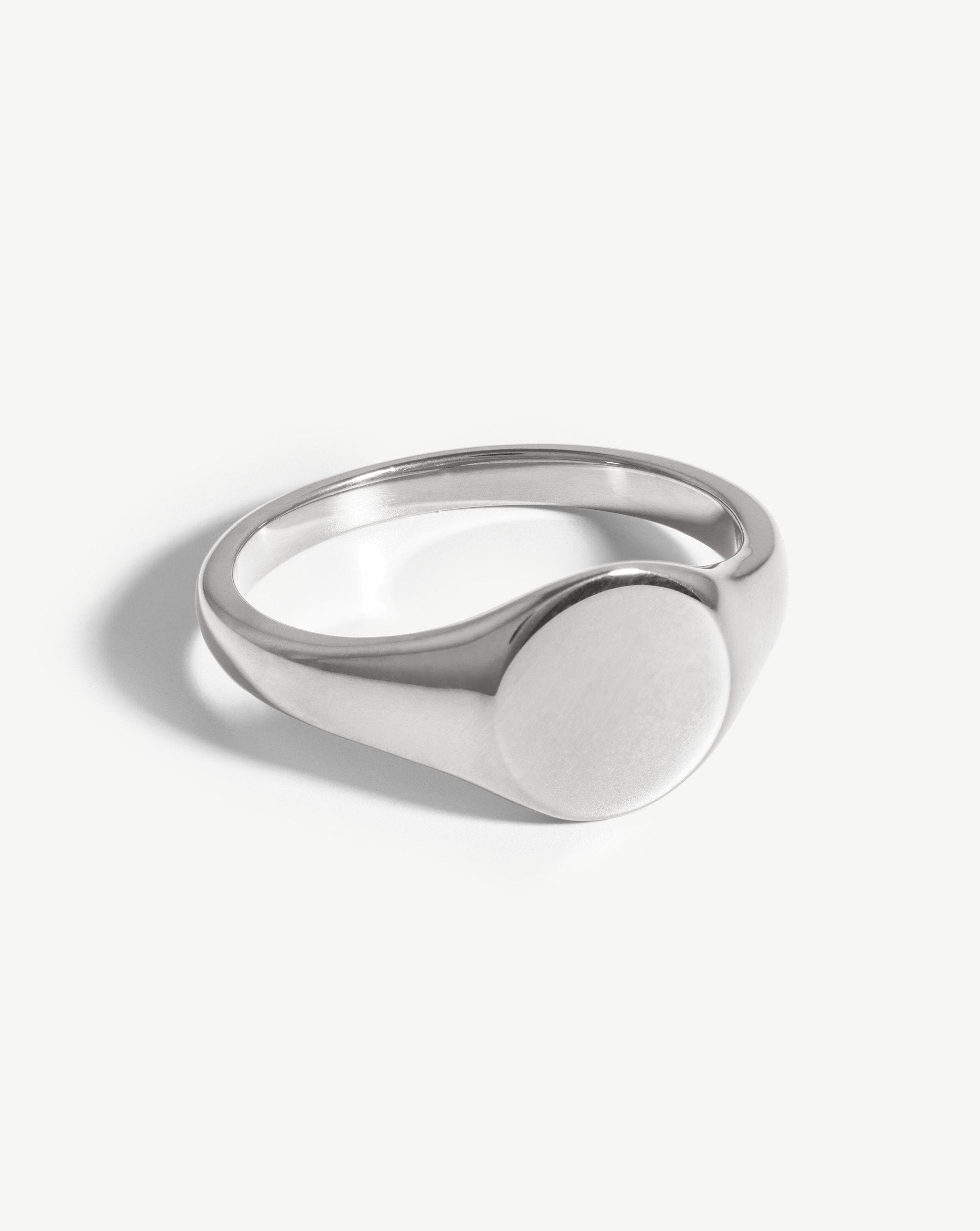 Engravable Round Signet Ring | Sterling Silver Rings Missoma 