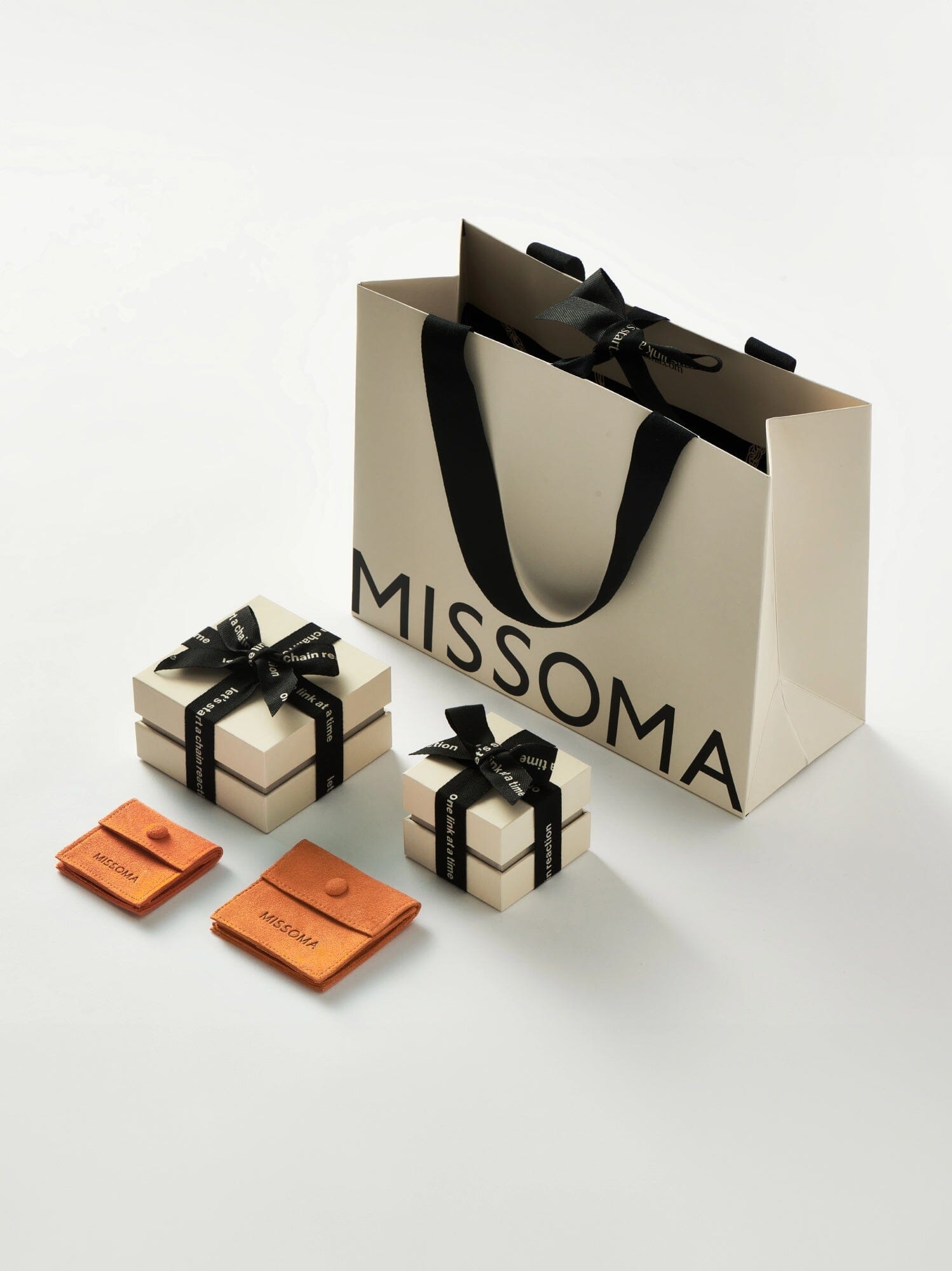 GIFT WRAPPING Gift Wrapping Missoma Store 