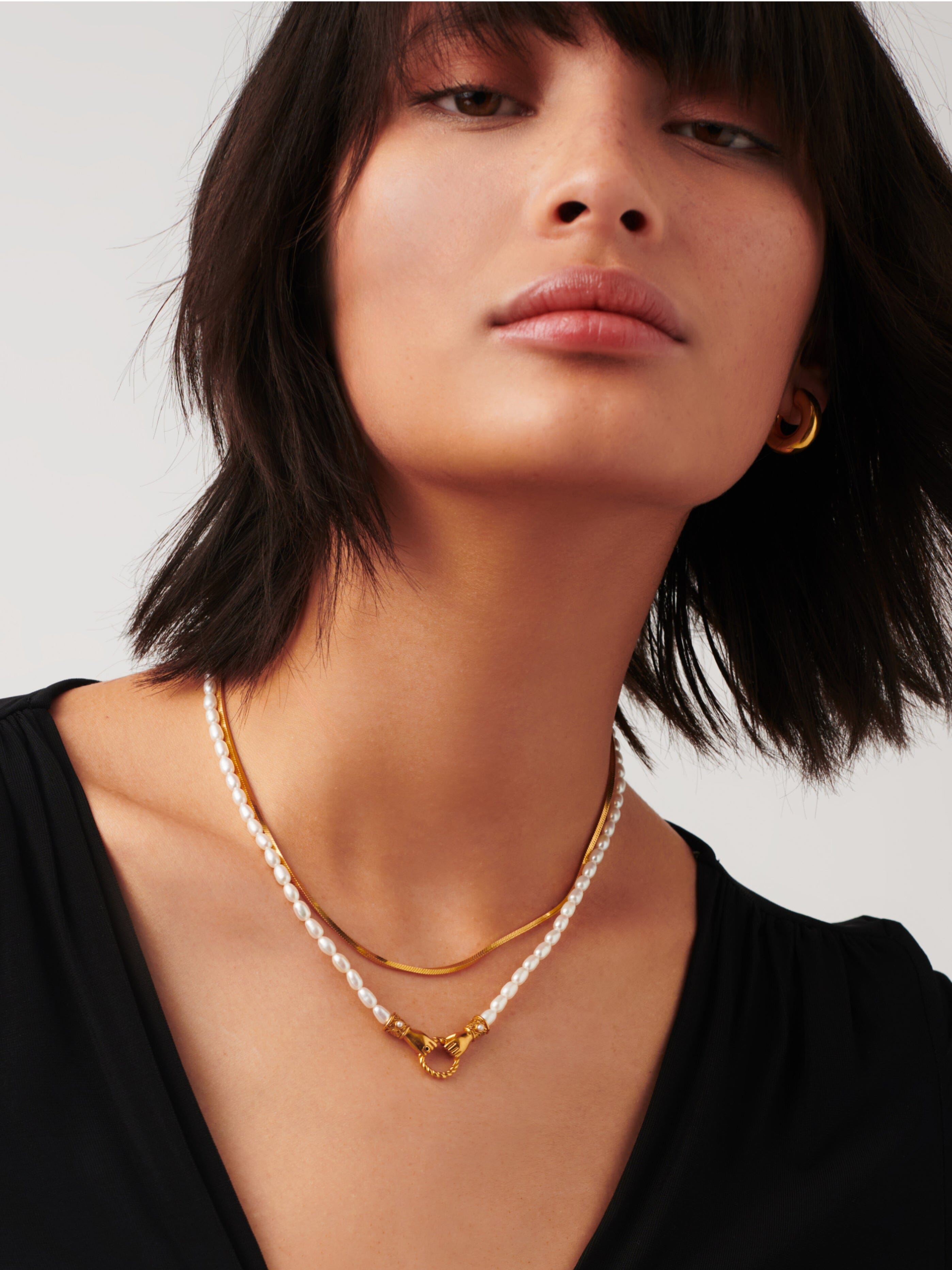 Harris Reed In Good Hands Pearl Pendant Necklace | 18ct Gold Plated/Pearl & Black Onyx Necklaces Missoma 
