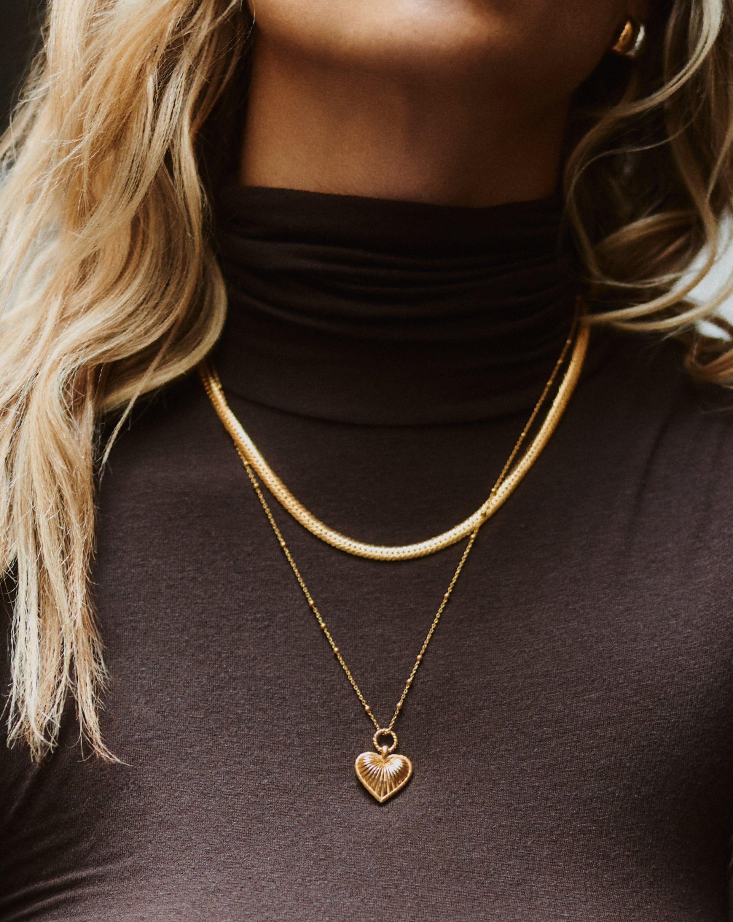 Ridge Heart Charm Pendant Necklace | 18ct Gold Plated Necklaces Missoma 