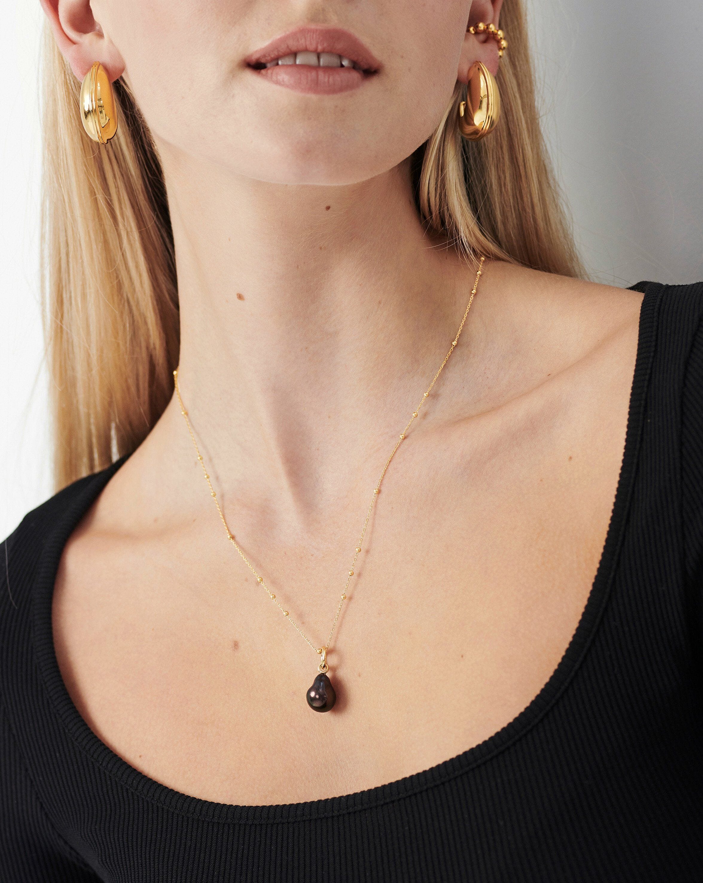 Baroque Pearl Chain Necklace | 18ct Gold Plated Vermeil/Grey Pearl Necklaces Missoma 