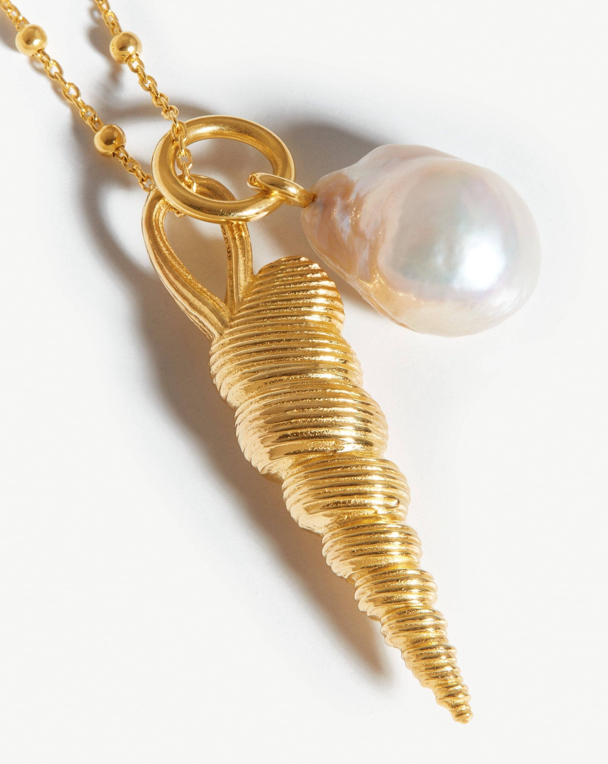 Baroque Pearl & Spiral Shell Pendant Necklace | 18ct Gold Plated/Pearl Necklaces Missoma Limited 