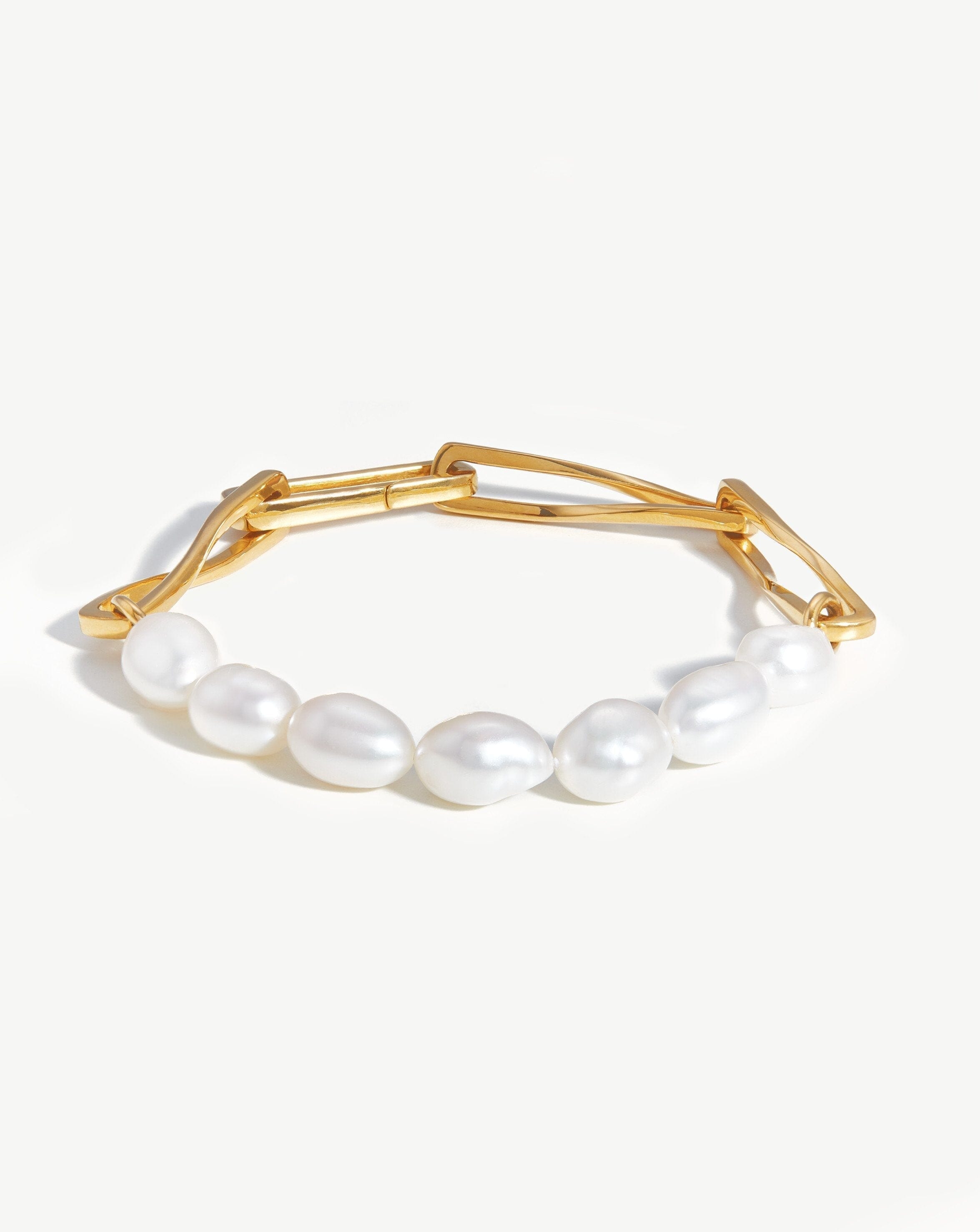 Baroque Pearl Twisted Link Bracelet | 18ct Gold Plated/Pearl Bracelets Missoma 