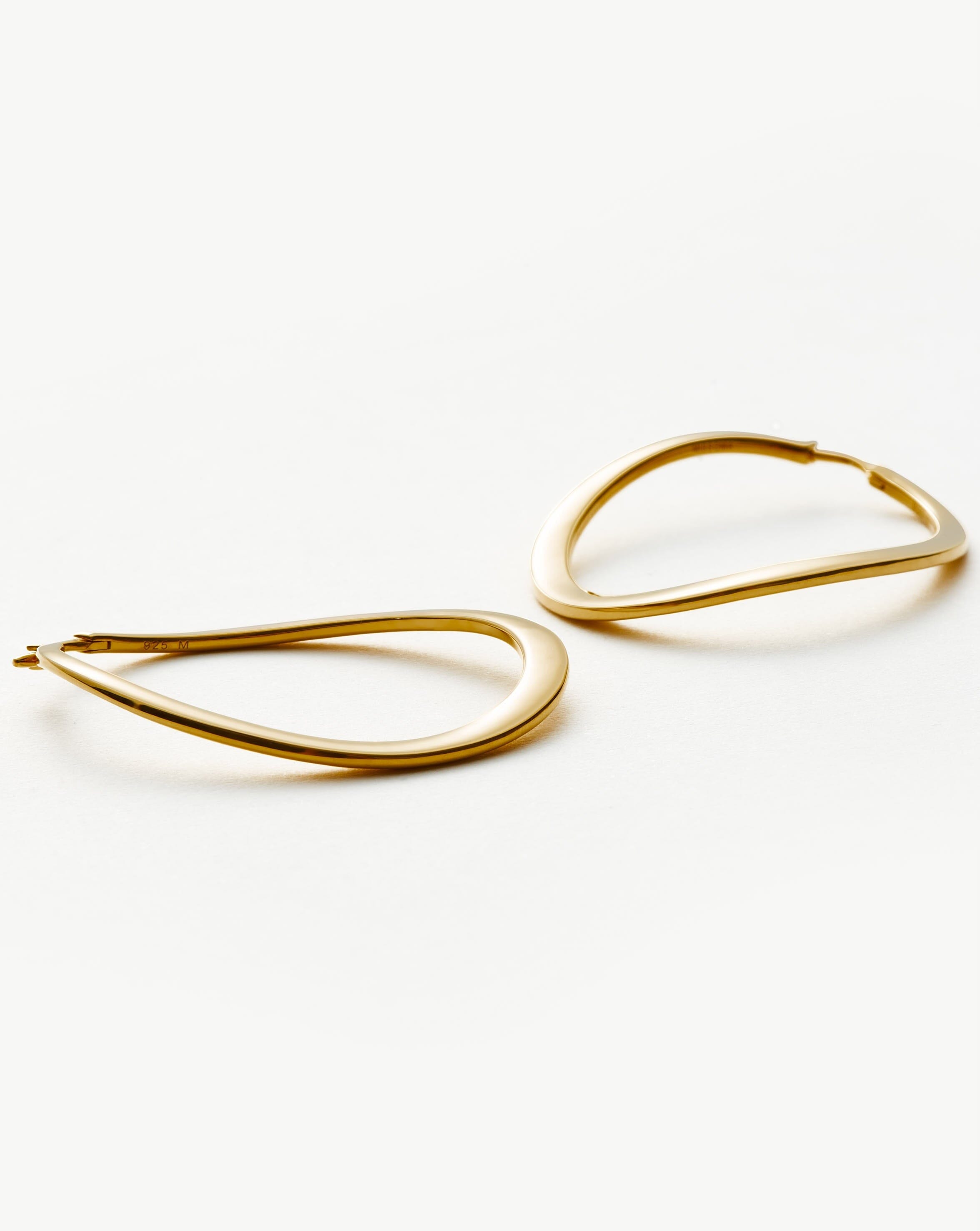 Classic Curve Large Hoop Earrings | 18ct Gold Plated Vermeil Earrings Missoma 