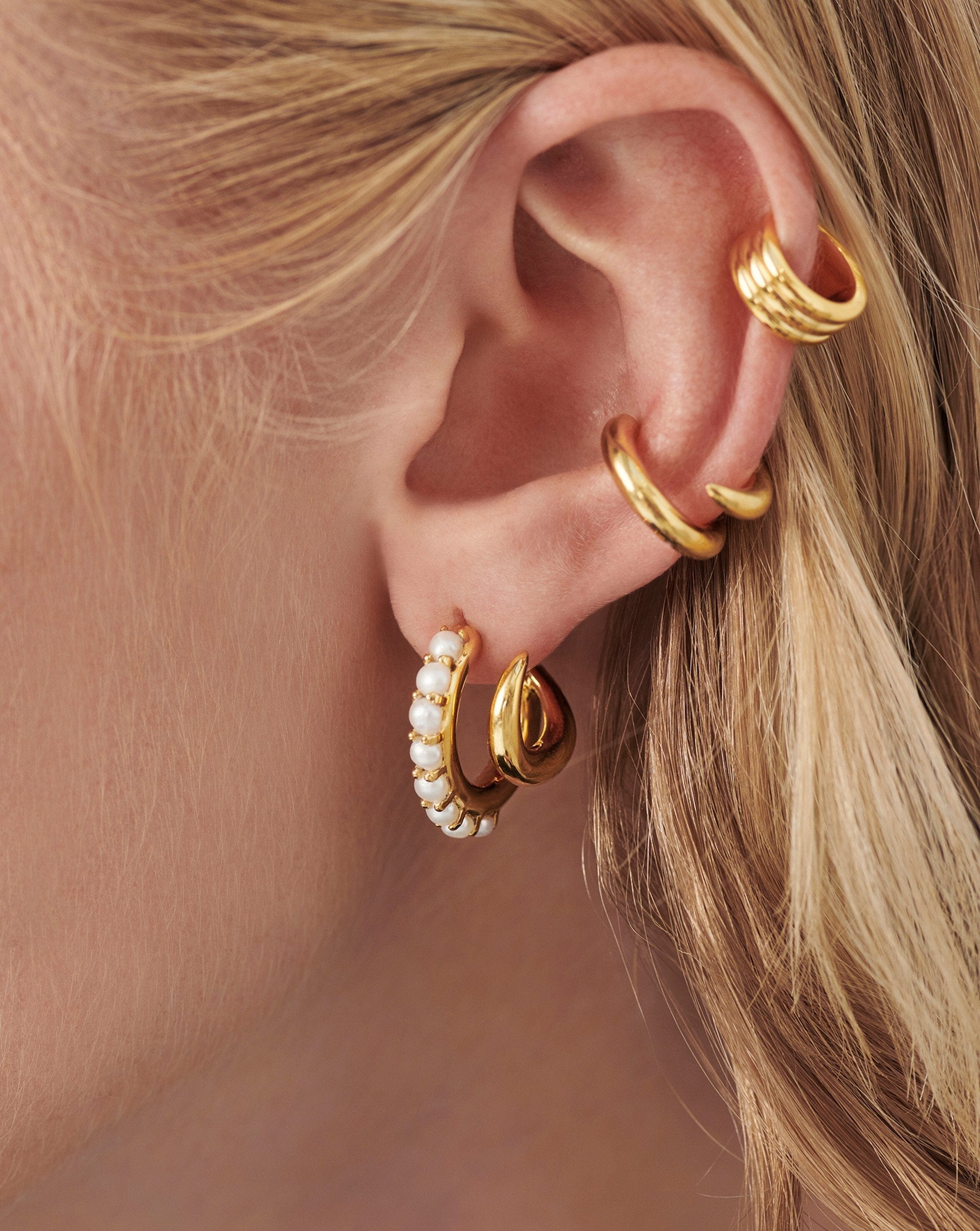Claw Studded Pearl Double Hoop Earrings | 18ct Gold Plated/Pearl Earrings Missoma 