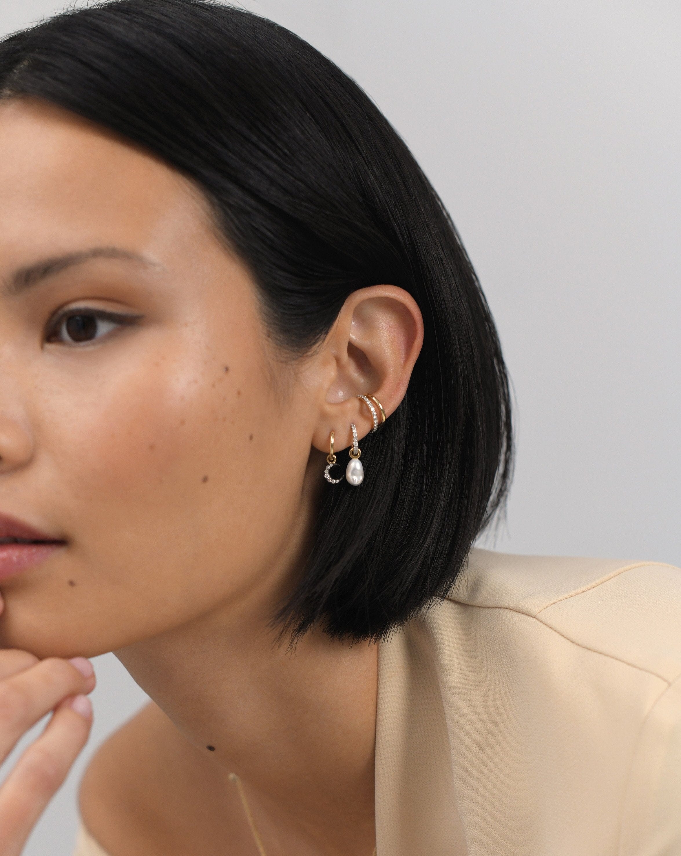 Fine Diamond Single Moon Charm Hoop Earring | 14ct Solid Gold/Diamond Earrings Missoma 