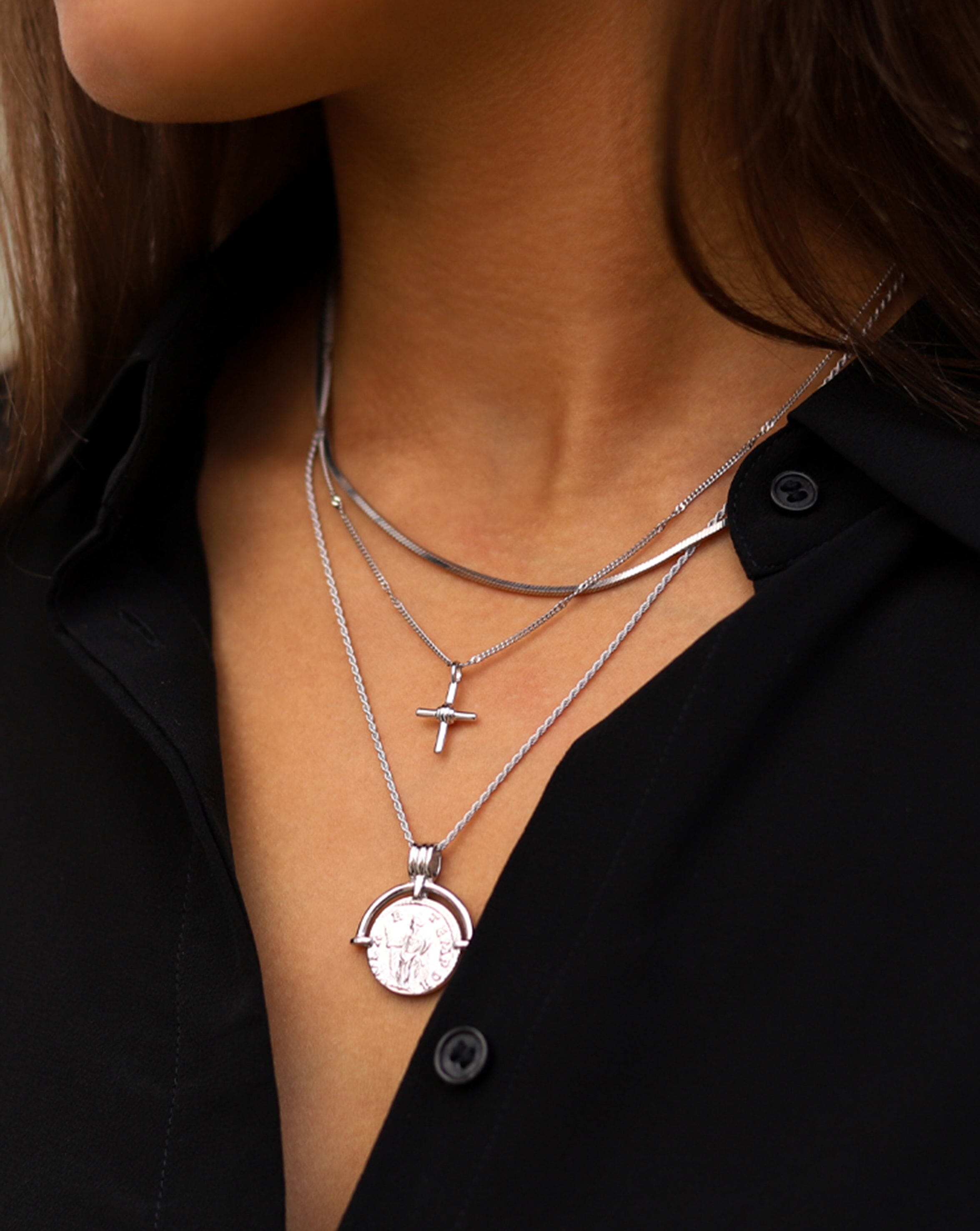 Lucy Williams Roman Arc Coin Necklace | Silver Plated Necklaces Missoma 