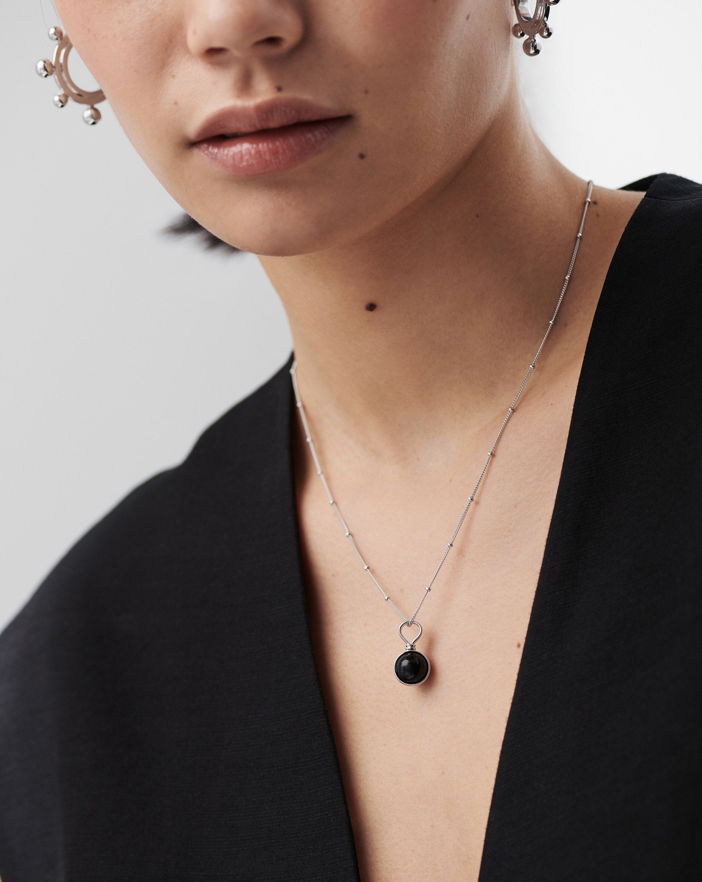 Mini Sphere Pendant Necklace | Sterling Silver/Black Onyx Necklaces Missoma 